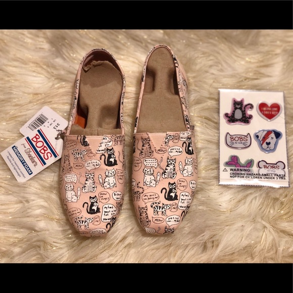 Skechers Shoes - Sketchers BOBS women plush quote me- Pale pinks